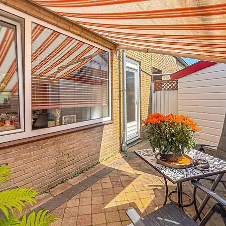 2 Bedroom Front In Vakantiehuis Egmond aan Zee