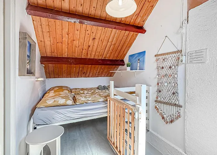 2 Bedroom Front In * Egmond aan Zee