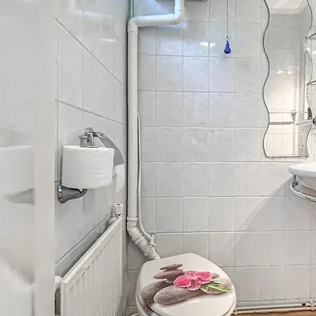 2 Bedroom Front In בית נופש אגמונד אן זי